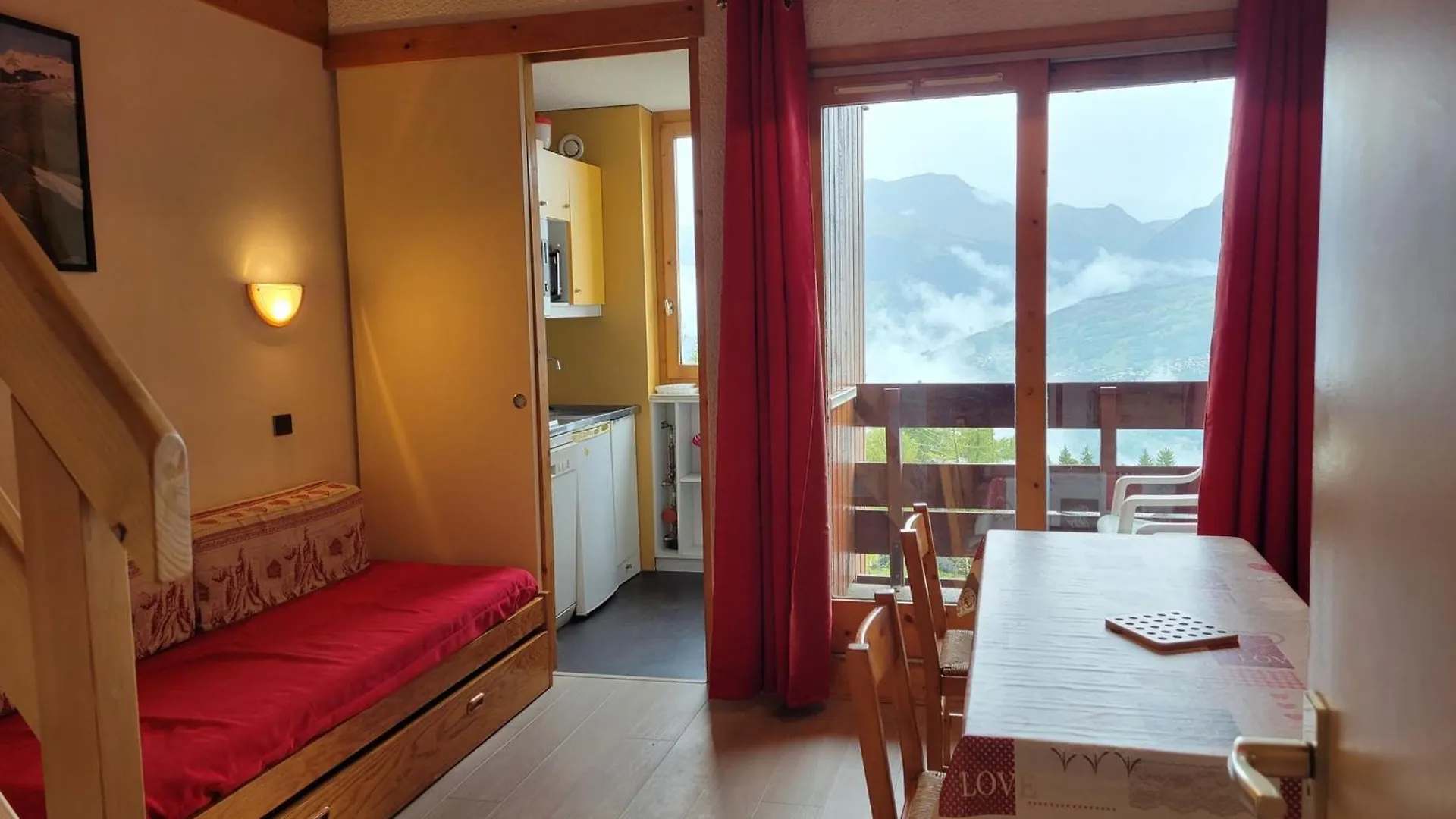 Apartment Appartement Cosy Pres Des Pistes Avec Balcon Et Tv - Fr-1-181-2832 La Plagne-Tarentaise France